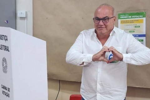 Ricardo Piorino é eleito prefeito de Pindamonhangaba