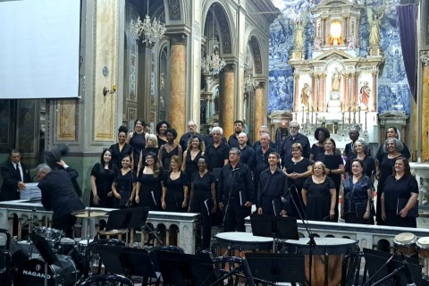 Cantata de Natal da Corporação Musical Euterpe lota Matriz e emociona público